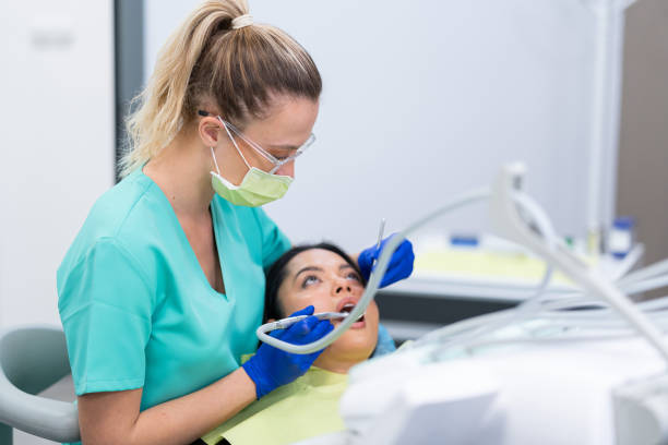 Best Emergency Tooth Extraction  in Olton, TX